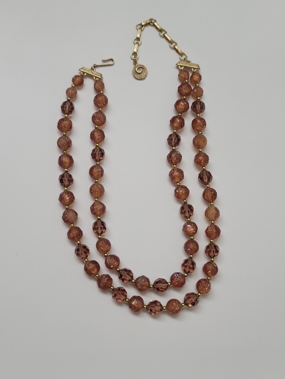 Lisner -Lucite & Glass, Smoky Topaz-color Necklace 1950's-60's -Vintage, Estate - Picture 5 of 6